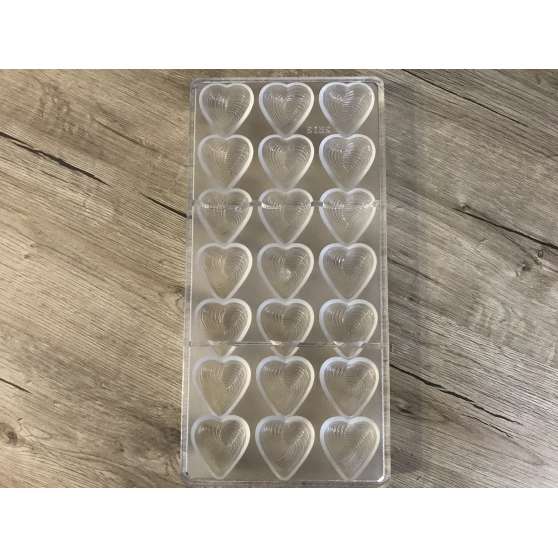 Поликарбонатная форма для шоколада "Сердце с узором"