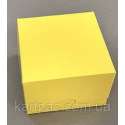 Коробка для кондитерських виробів 110*110*80 (БІЛА) жовта
